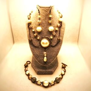 Handmade Victorian style jewellery set